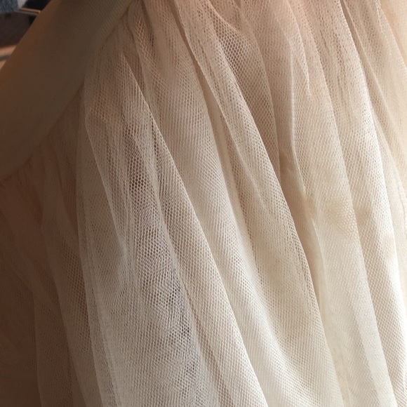 Lauren Conrad tulle skirt - Picture 4 of 7